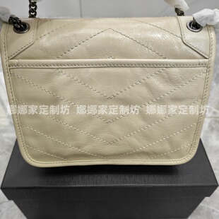 娜娜家定制坊 NIKI女包小号中号油蜡皮邮差包链条单肩斜跨包 新款