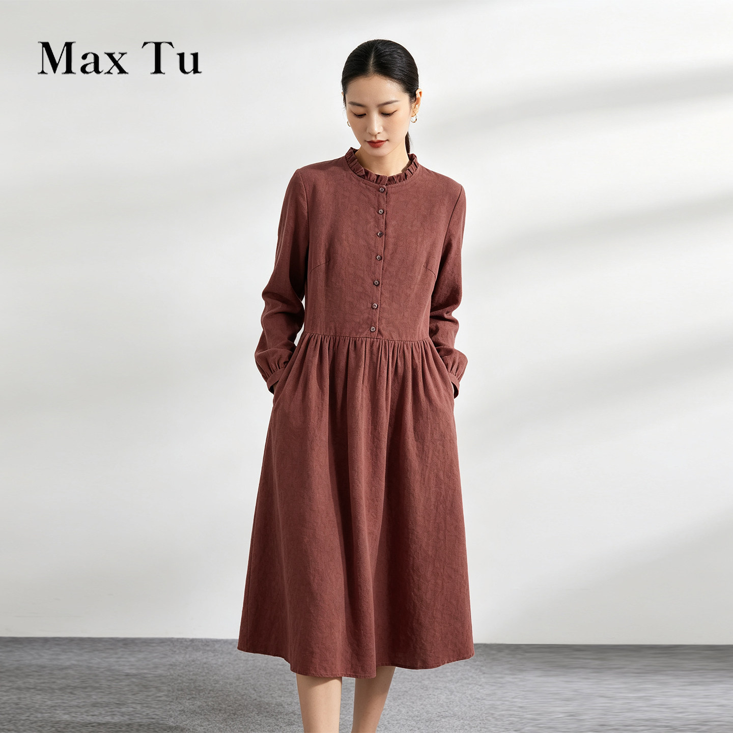 Max Tu女装26秋复古文艺风长袖连衣裙女收腰中长款气质棉质长裙