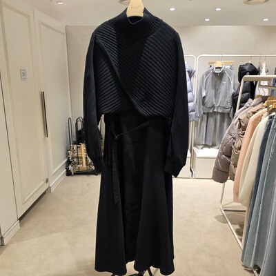 全韩百货 G-CUT 韩国代购 2025冬 连衣裙 72554-37102(EV) 5J28