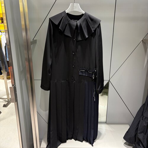不退换COTA韩国 LUCKYCHOUETTE 2026春连衣裙 LFDA-S26240 6B11