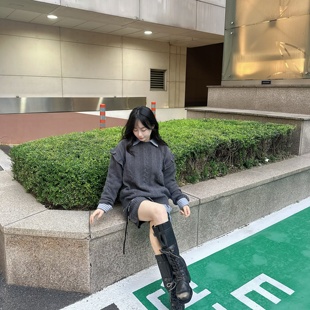 5I03 W25210 不退换全韩LUCKYCHOUETTE韩代25秋毛针织衫 LFWA