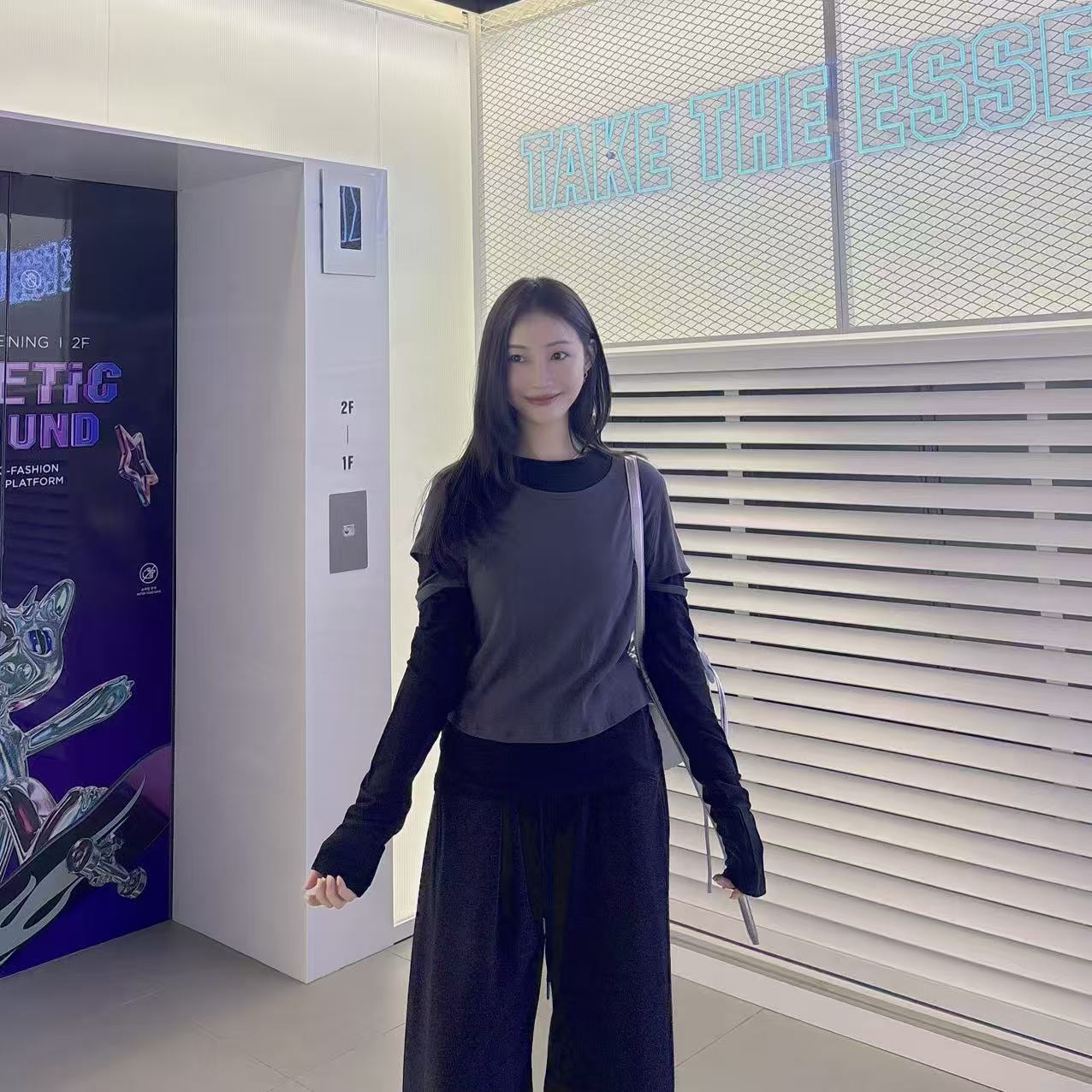 【小恩推荐】不退换全韩 MATINKIM韩代25秋T恤 MK259OTS081M 5J08