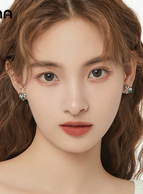 ona爱心耳环女小众设计高级感冷淡风耳坠2022年夏甜酷通勤耳饰品