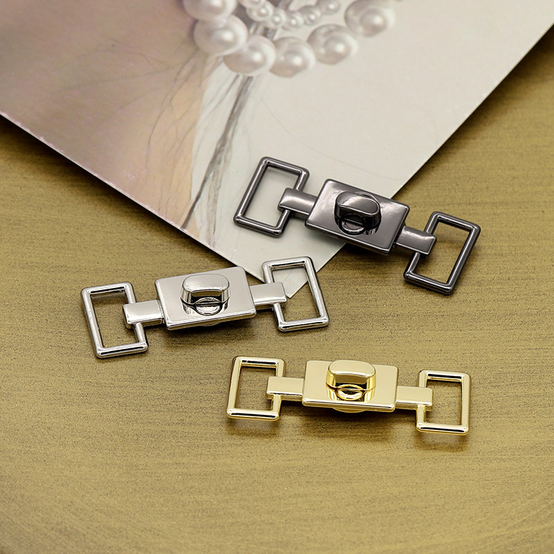 服装大衣对扣金属锁扣搭扣腰带装饰扣女士外套扣子五金箱包辅料扣