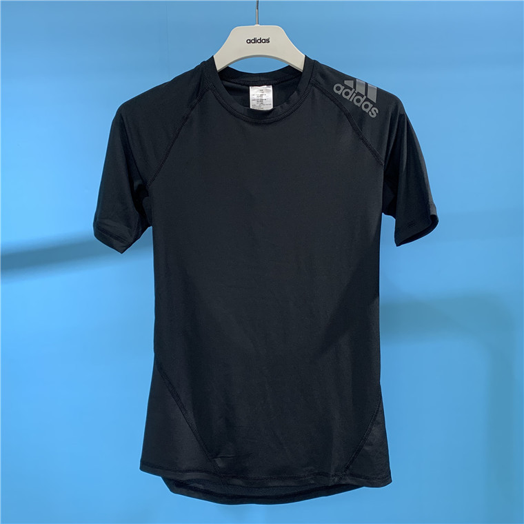 阿迪达斯短袖男透气跑步T恤