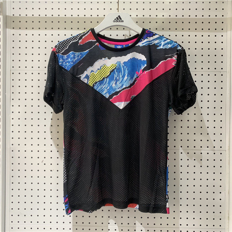 Adidas 阿迪达斯三叶草 女款休闲 短袖T恤 BJ8140,运动服/休闲服装,运动T恤,淘宝优惠券,粉丝福利购,淘宝优惠卷