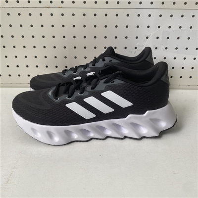 ADIDAS阿迪达斯男黑色网面透气缓震厚底运动跑步鞋IF5720