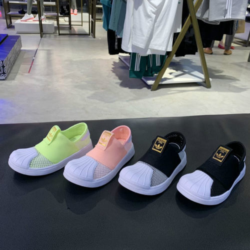 adidas三叶草贝壳头板鞋一脚蹬