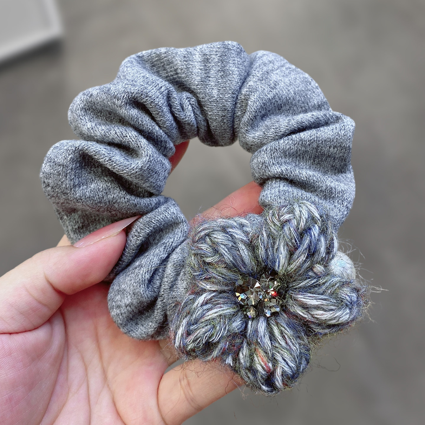 灰色毛线花朵针织大肠发圈扎马尾丸子头温柔发绳通勤日常百搭发饰