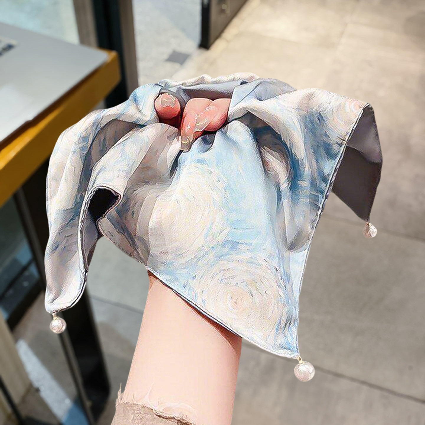 晕染油画风缎面方巾发圈女高级感温柔方形发绳珍珠吊坠发饰复古风