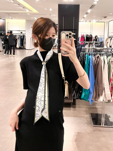 HAIDE妈咪孕妇装韩系半高领套头显瘦休闲条纹中袖直筒冰丝针织裙