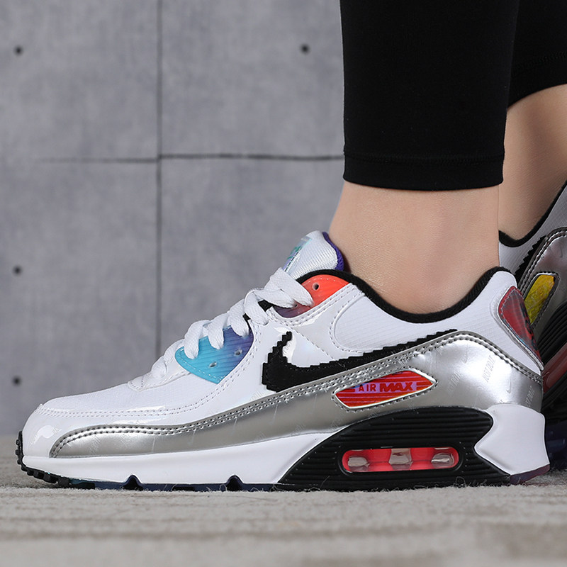 nike耐克女鞋电玩像素夜光运动鞋air max 90气垫减震跑步鞋dc0835