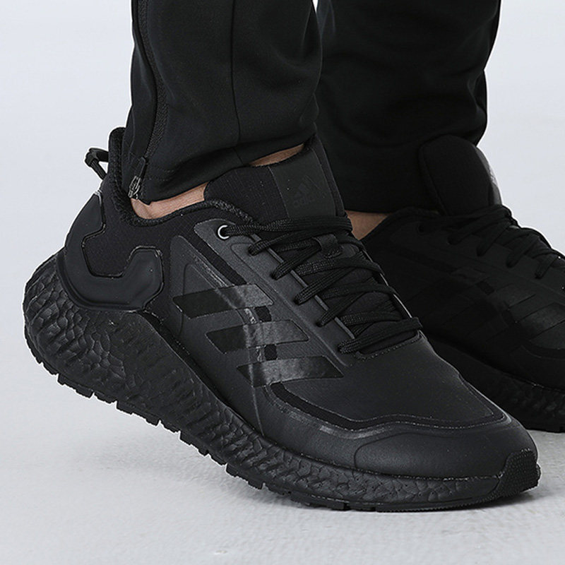 阿迪达斯男鞋女鞋2021新款官网运动鞋黑武士鞋子耐磨跑步鞋eg5574