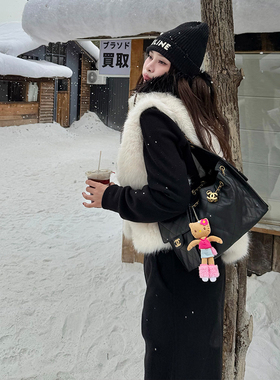 tingtings 高级白色环保皮草马甲女冬季新款保暖夹棉毛毛无袖外套