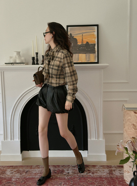 TOP家 文艺复古 法式时髦高智感 宽松垂坠天丝混纺格纹系带衬衫