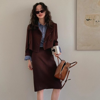 TOP家  法式复古miu系棕色荃羊毛短款夹克/大衣/半身裙秋冬新款