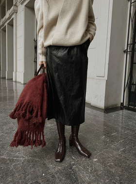 TOP家 时髦高及 法式复古小众摩登环保油腊亮面pu高腰花苞皮半裙