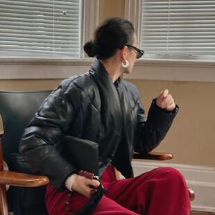 特TOP家 优越头肩比 复古时髦环保蚕丝蛋白皮美式休闲短款羽绒服