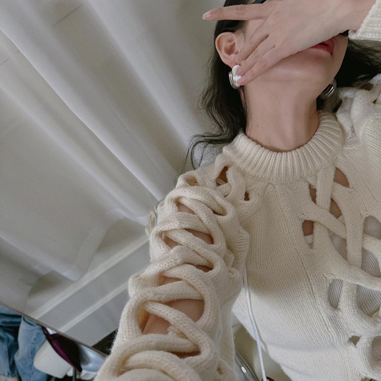 特TOP家 艺术生穿搭 法式时髦复古小众设计镂空针织羊毛套头毛衣
