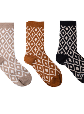 TOP家 实穿高搭配 法式复古菱格纹丝光羊毛高弹力松软脚口中筒袜