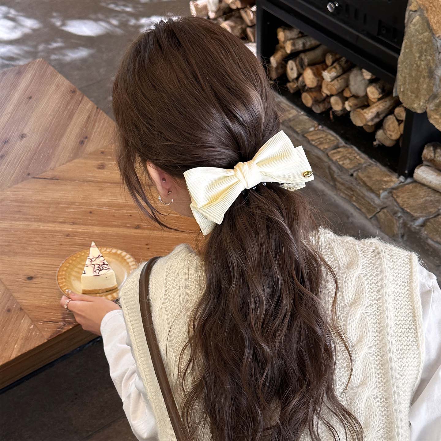 秋冬双面蝴蝶结香蕉夹女2025新款高马尾发夹高级感竖夹扭扭夹头饰