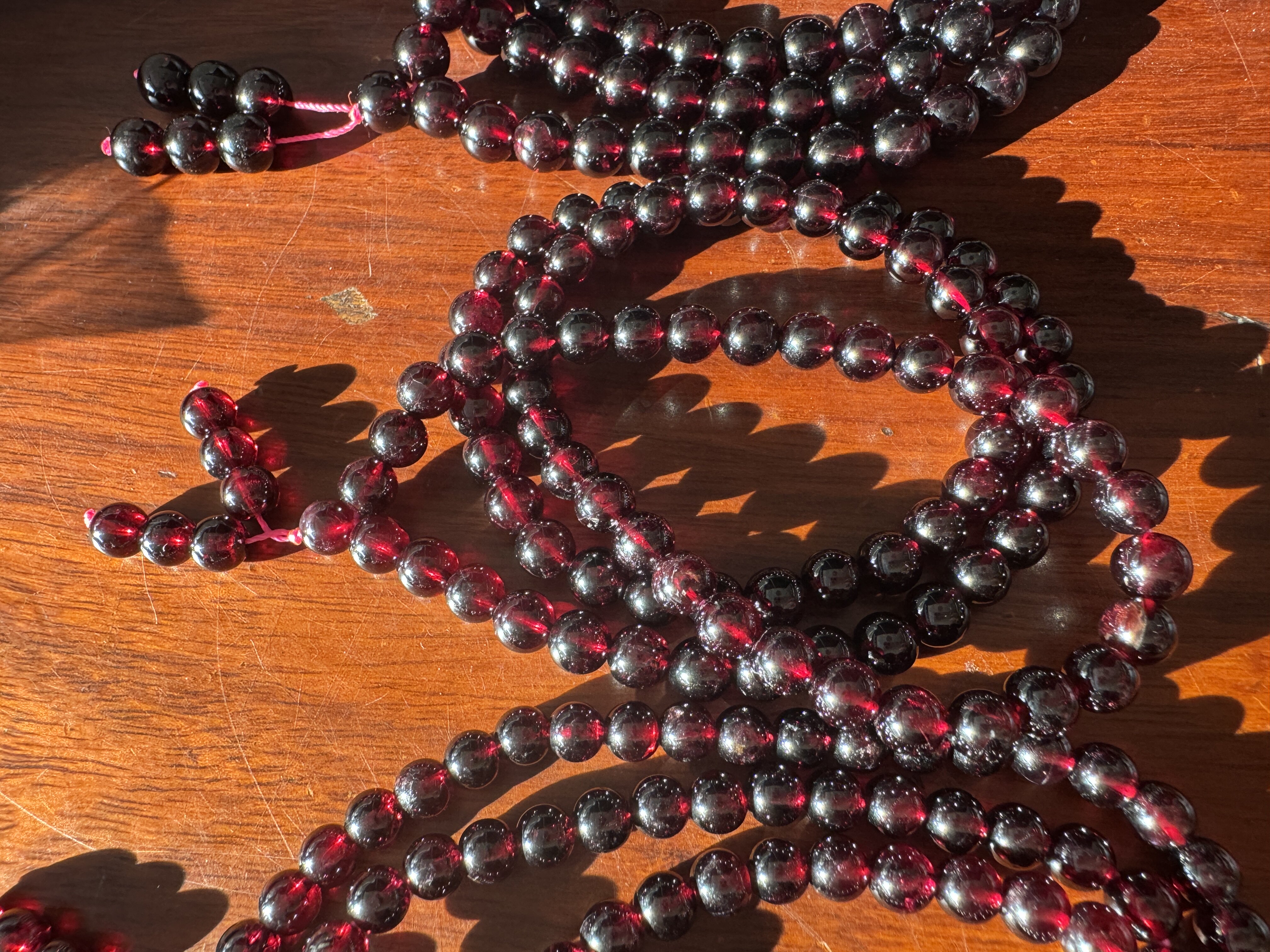 包邮/天然酒红色石榴石三圈手链/女士手串原石红色/佳飞龙玛瑙