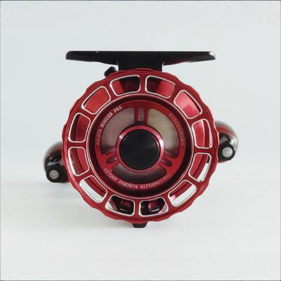24款 黑鲷工房 カセ筏師 THE Athlete RUGGER P65 有泄力筏轮微铅