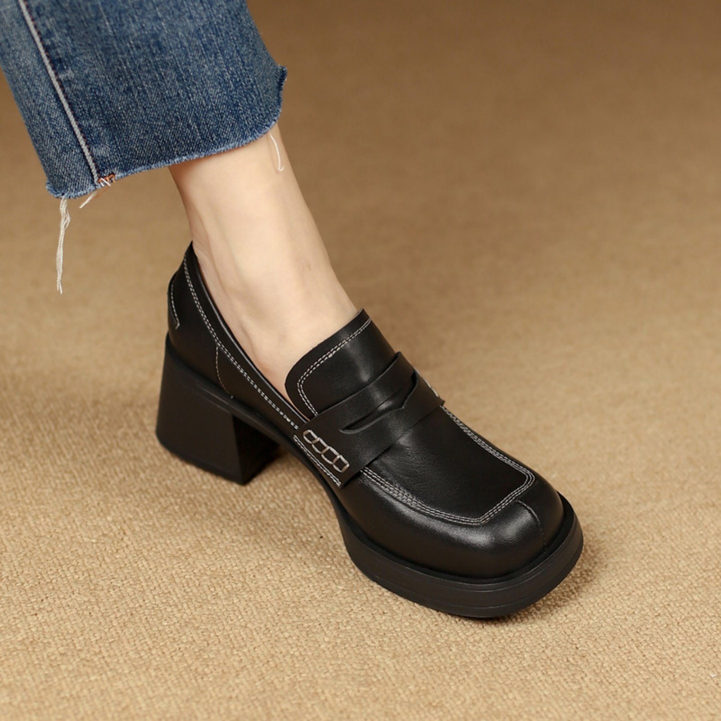 英伦风粗跟小皮鞋女2025春秋新款百搭通勤深口单鞋软底舒适乐福鞋,女鞋,深口单鞋,淘宝优惠券,粉丝福利购,淘宝优惠卷