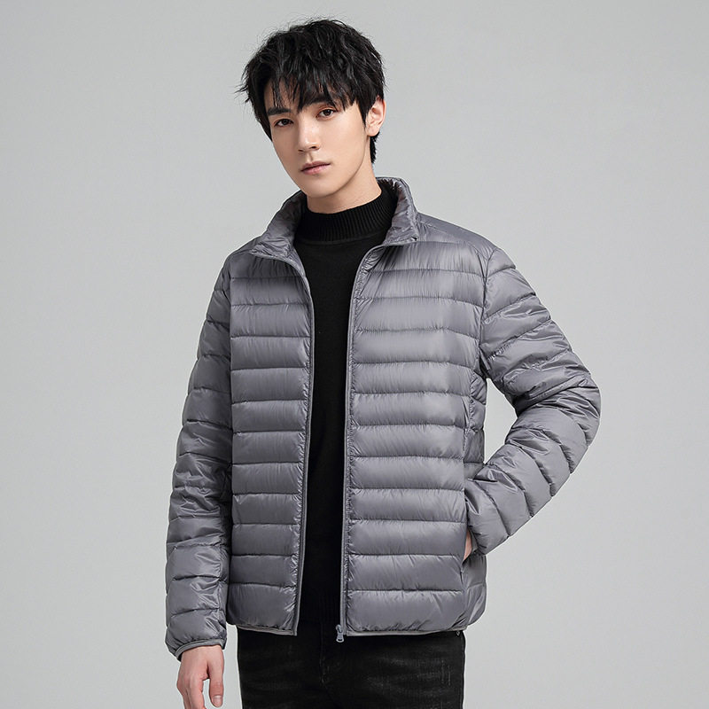轻薄短款羽绒服男士2026新款连帽夹克冬季时尚立领外套白鸭绒男装