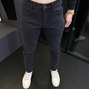 黑灰色牛仔裤男修身小脚2025秋季新款韩版简约高弹力百搭显瘦长裤