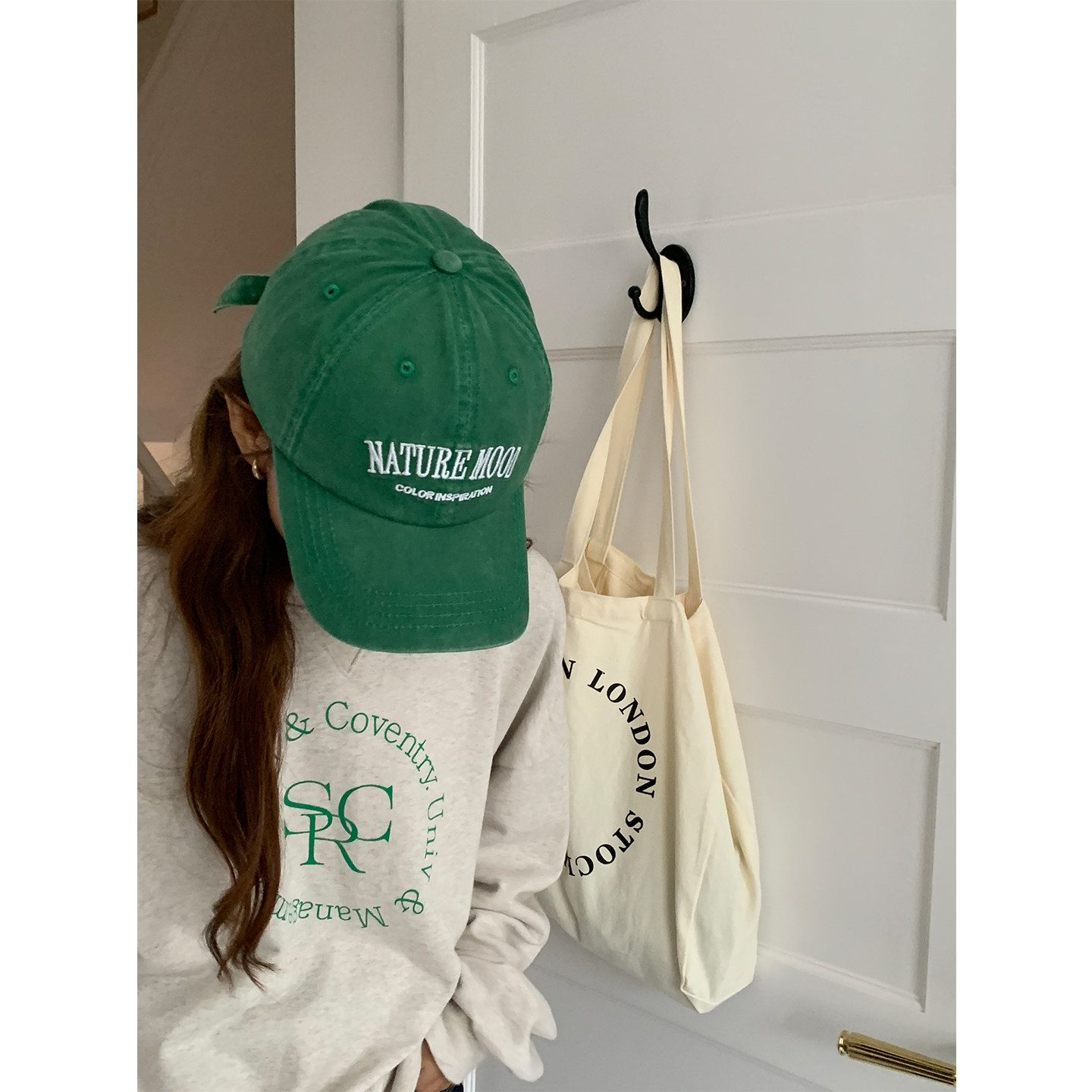 芝士商店~复古防晒鸭舌帽女春夏显脸小大帽檐遮阳帽子绿色棒球帽