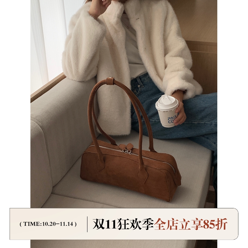 芝士商店复古气质纯色法棍腊肠包