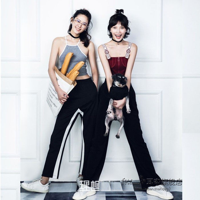 新款影楼写真服装时尚嘻哈运动风闺蜜写真姐妹套装工作室街拍主题