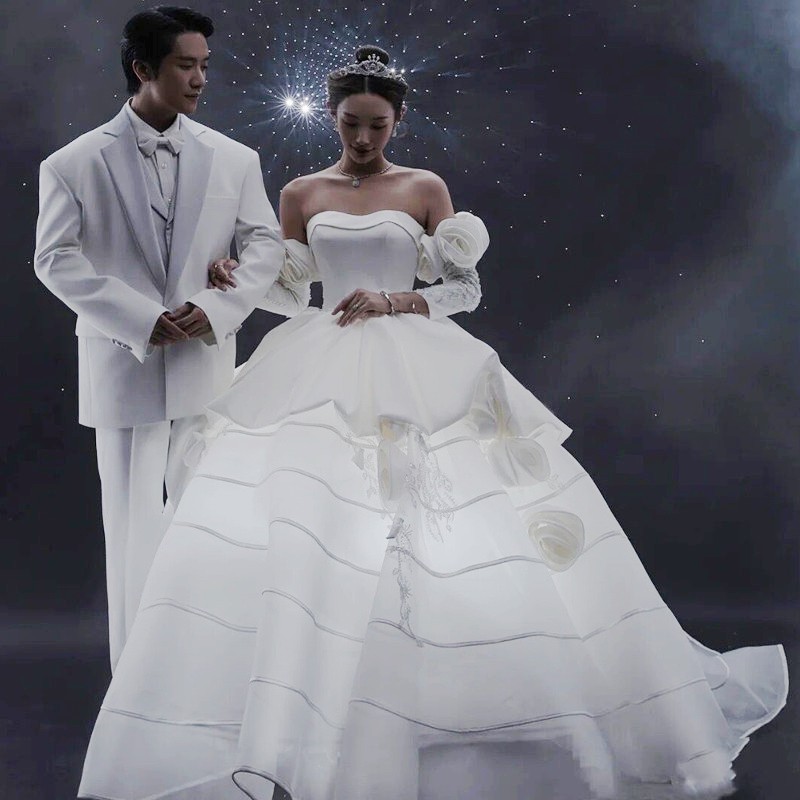 新款影楼主题服装唯美时尚婚纱摄影蓬蓬裙情侣写真花朵公主风礼服