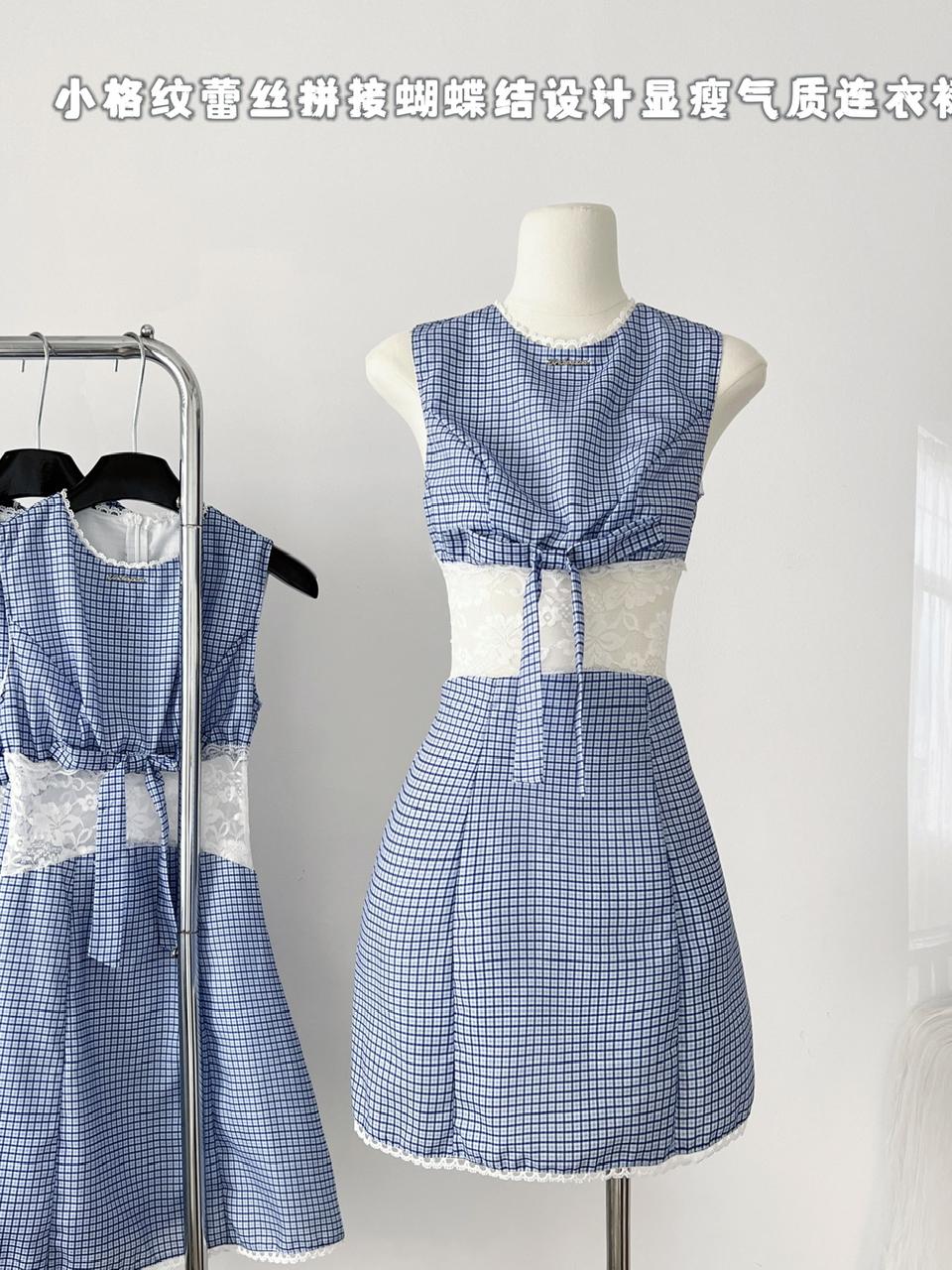Luamoss夏季蓝色小格纹蕾丝拼接蝴蝶结设计显瘦气质连衣裙女