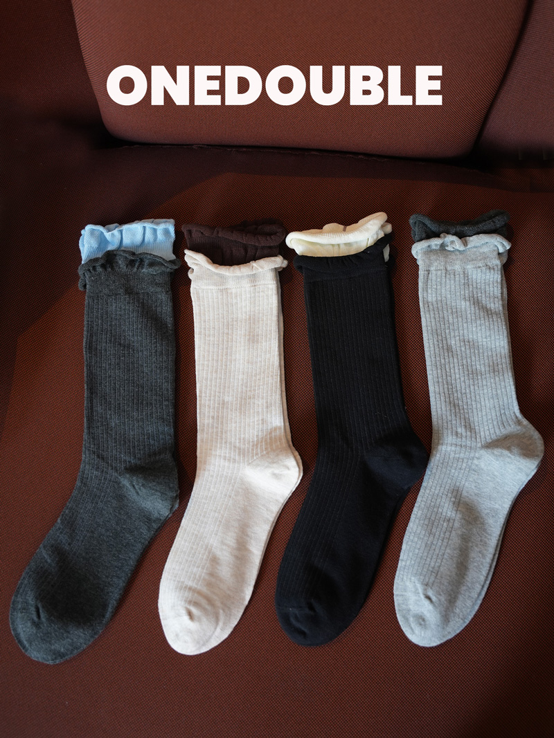 onedouble秋冬復(fù)古卷邊雙層堆堆襪豎坑條紋顯瘦中筒襪子純棉女襪