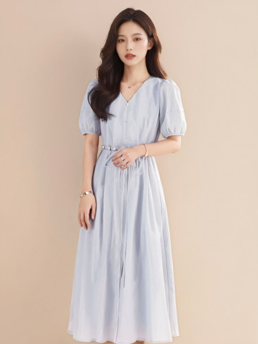 法式夏季女装气质连衣裙2026年夏季新款V领收腰时尚简约a字裙1317