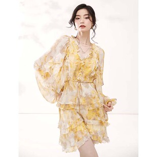 2026夏季新款女法式茶歇碎花连衣裙显瘦蛋糕裙超仙气质短裙D5943