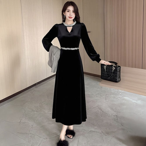 2026秋冬季法式高级性感连衣裙女气质生日晚礼服鱼尾包臀裙D4702