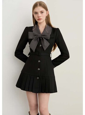 有里布送腰带黑色连衣裙2026秋季新款蝴蝶结收腰短款打底裙LJ0104