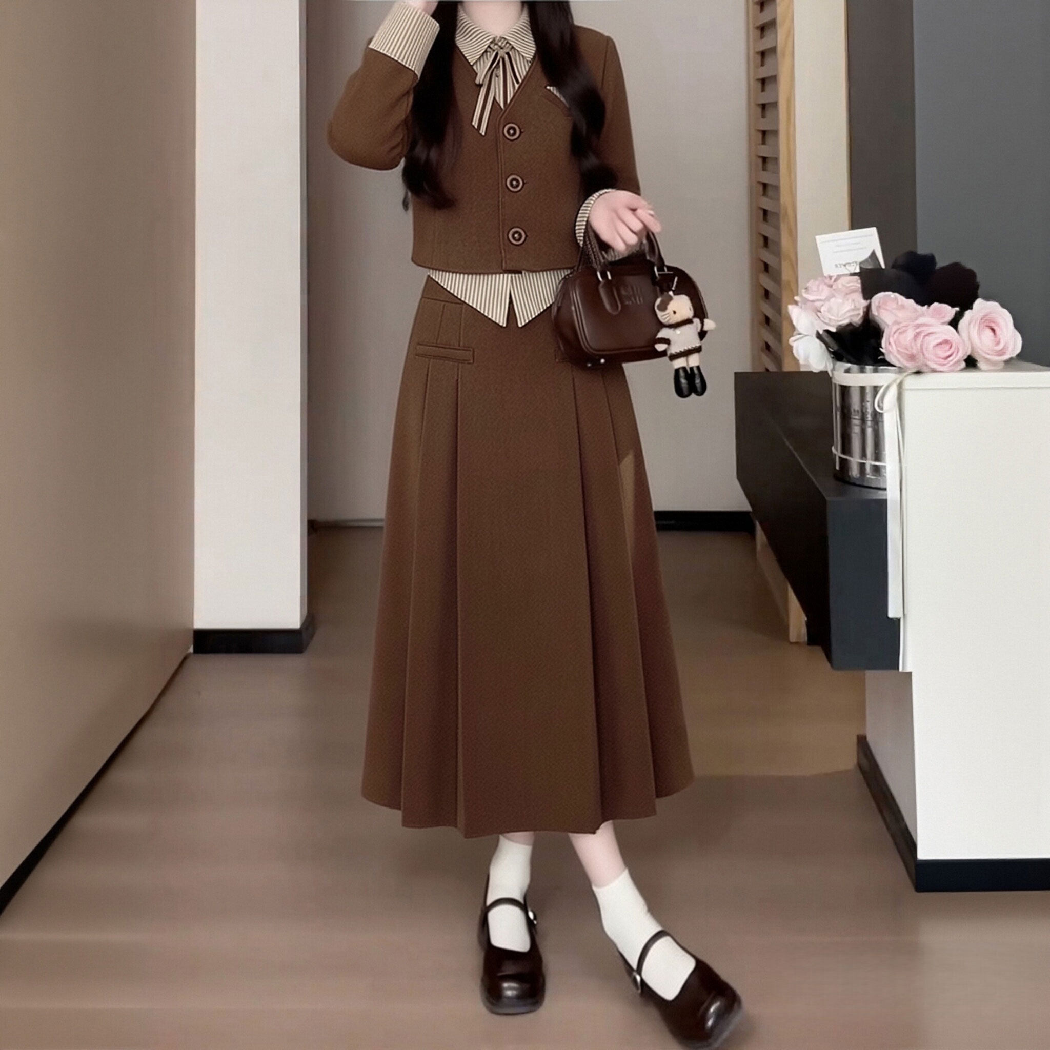两件套2026春季新款女小个子学院风套装上衣半身假两件连衣裙2018