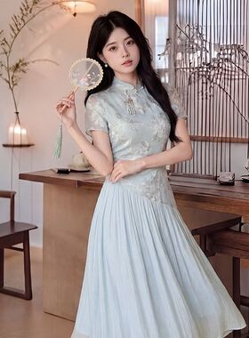 有里布2026夏季新款女新中式国风拼接收腰显瘦气质连衣裙 D6282