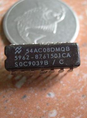 54AC08DMQB  双列直插陶瓷封装集成电路