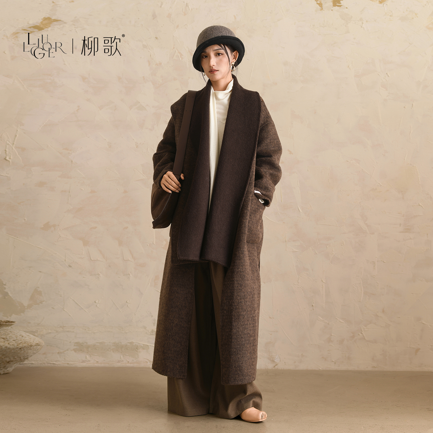 柳歌中长款加厚毛呢子大衣女