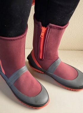 欧美风中筒雨靴男女冬季保暖防水防滑橡胶靴紫色