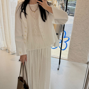 款 外套时尚 温柔风宽松型休闲V领细斜棉刺绣蕾丝长袖 女装 Kilig