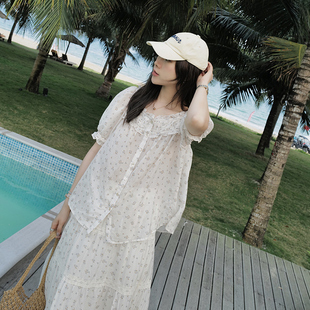 NW8 0EN 《有杏》甜美休闲风宽松时尚简约百搭碎花印花方领小衫女