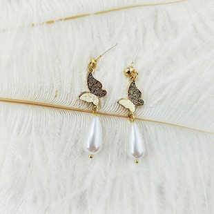 B667 水滴珍珠新中式 耳环立体蝴蝶闪亮双蝴蝶吊坠旗袍汉服耳钉