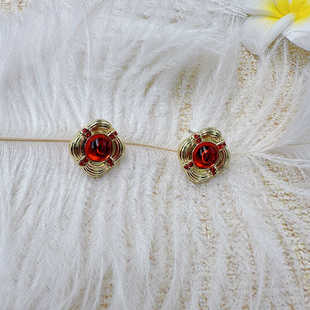 红色圆形宝石耳饰复古港风高级感中古耳钉新款方形耳夹【C033】