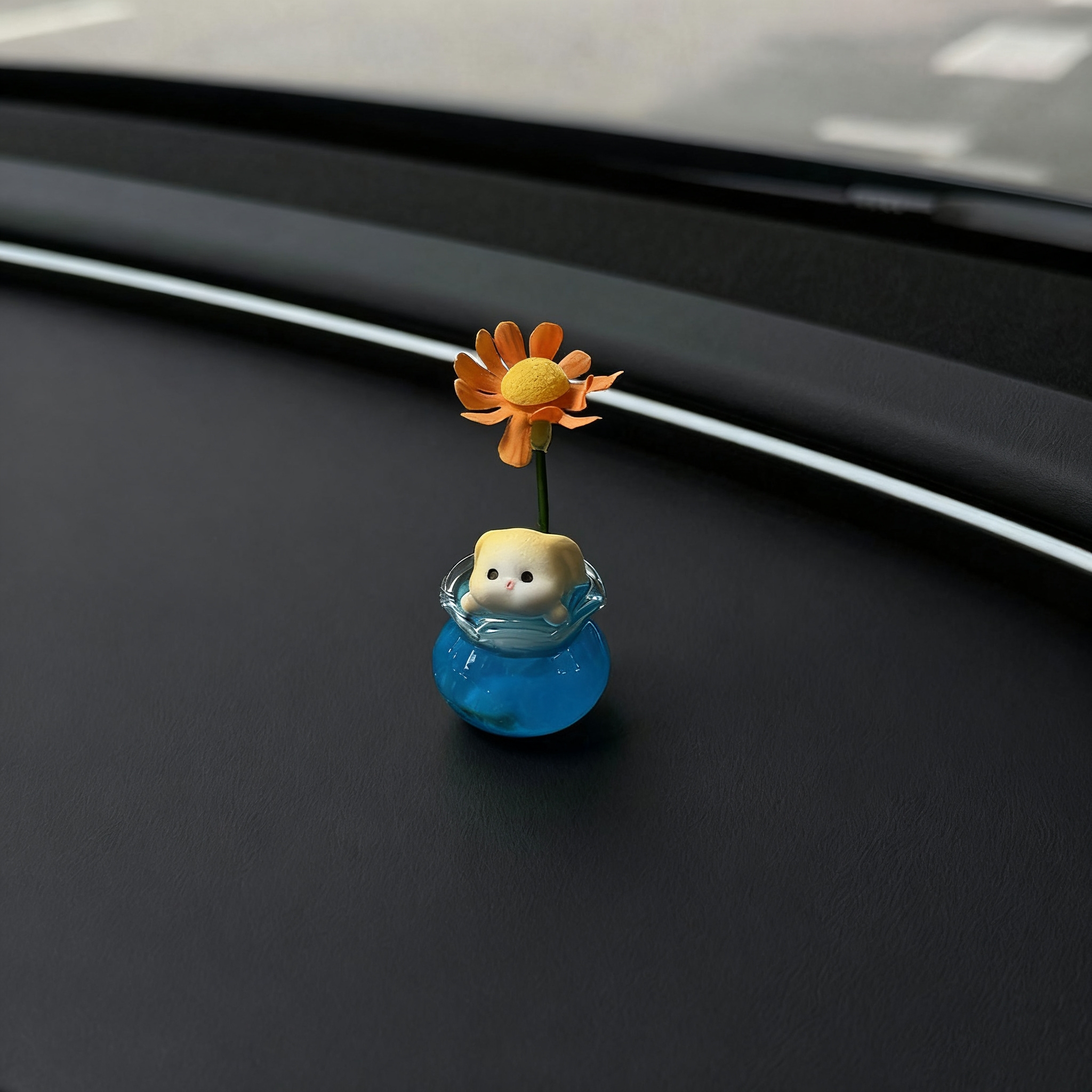 鱼缸造景摆件可爱萌宠发光波妞